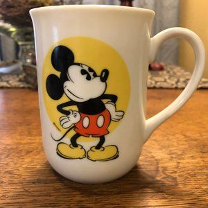 Walt Disney Vintage Mickey Mouse 4" Coffee Mug 8 oz. Made in Japan